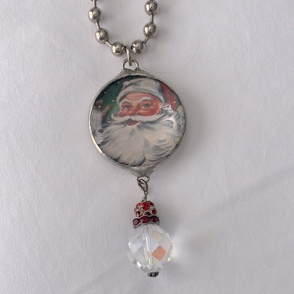 Necklace - Picture 2 of 4